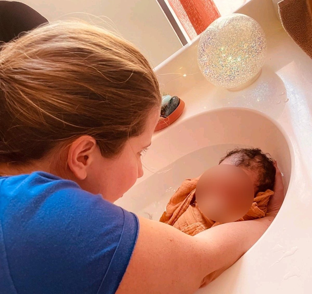 Infirmière pour enfants et bébés à Versailles. Cabinet libéral Alison Oukil. 108 Boulevard de la Reine, 78000 